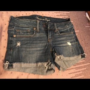 COPY - American Eagle Midi Shorts
